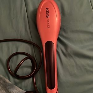 Brush straightener
